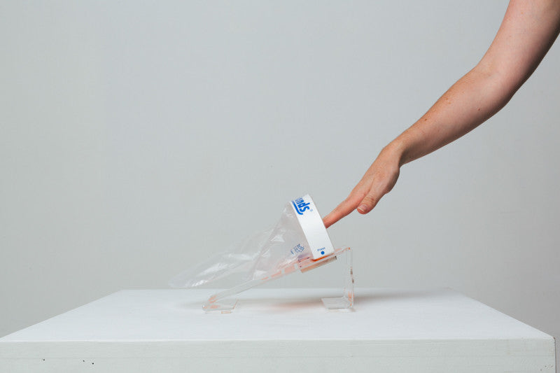 Handling food hygienically has never been simpler than with Clean Hands by EasyGrab.